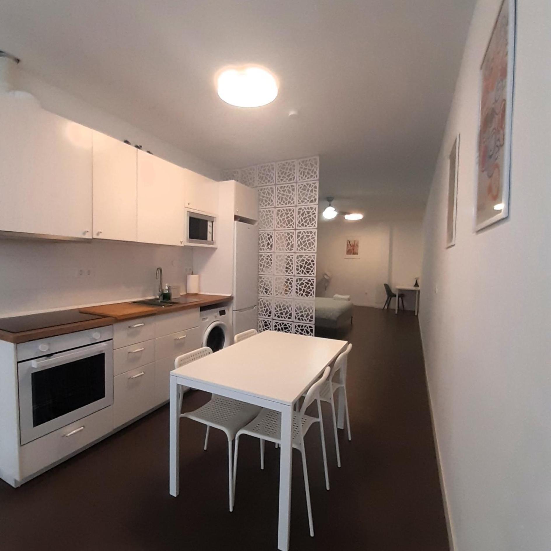 La Caramba Amplio Apartamento En La Playa Málaga Exterior foto