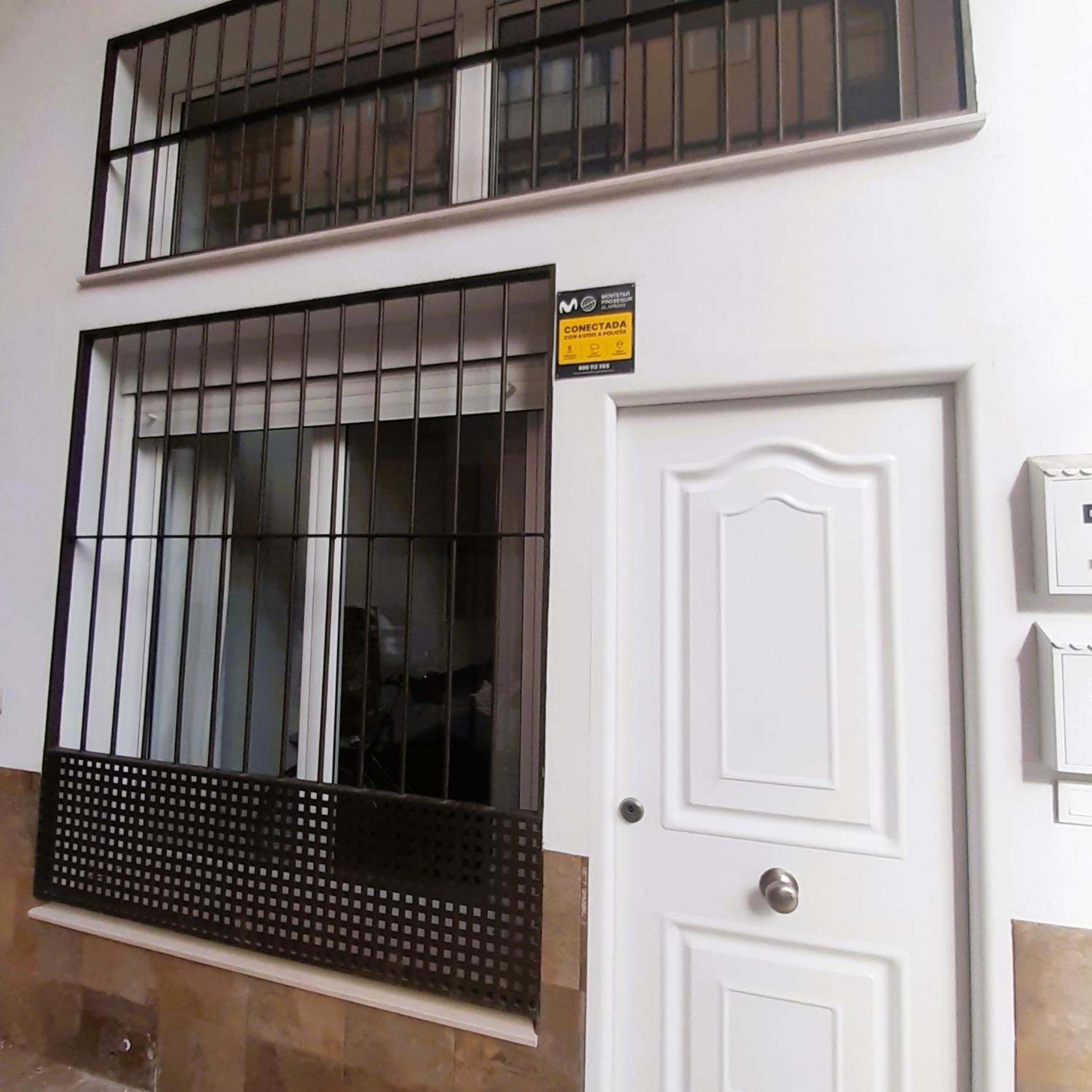 La Caramba Amplio Apartamento En La Playa Málaga Exterior foto
